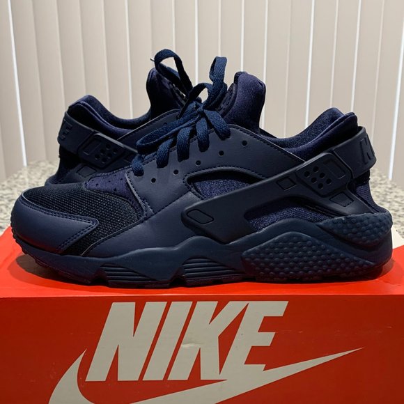 triple navy huarache